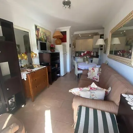 Cristianos Costamar Apartmán *